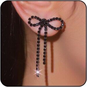 🎀 Sparkly Bow Dangle Earrings | Lightweight & Hypoallergenic